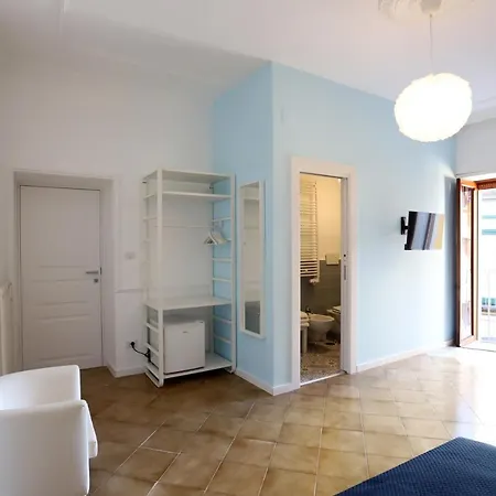 Bianco Latte Bed & Breakfast *