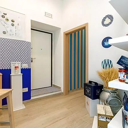Bianco Latte Bed and Breakfast 4*