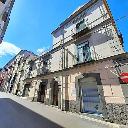Bianco Latte Bed and Breakfast 4*